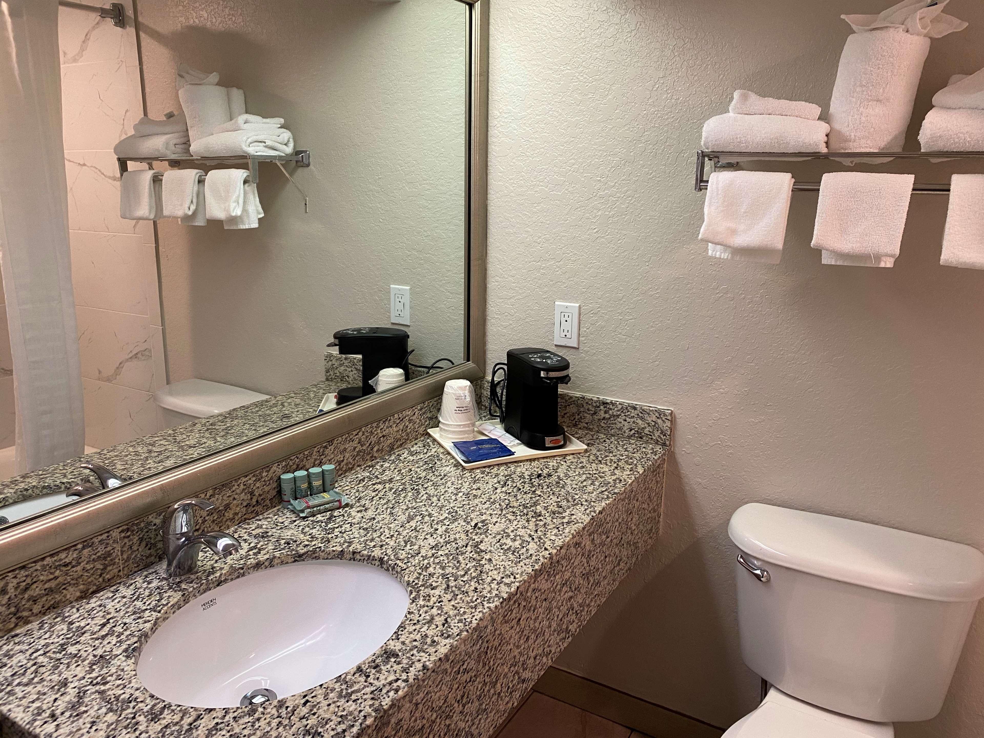 Best Western Tampa Exterior photo